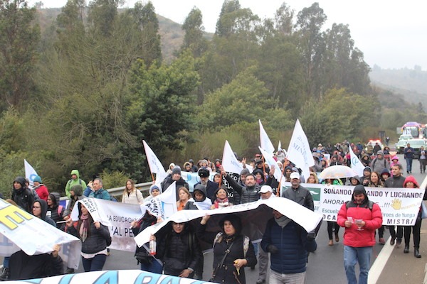 ANDIME se hizo presente en histórica marcha de profesores en Valparaíso y acciones en Santiago